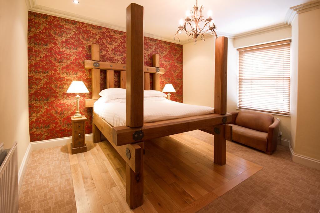 Moss Grove Organic Hotel Грасмиър Стая снимка